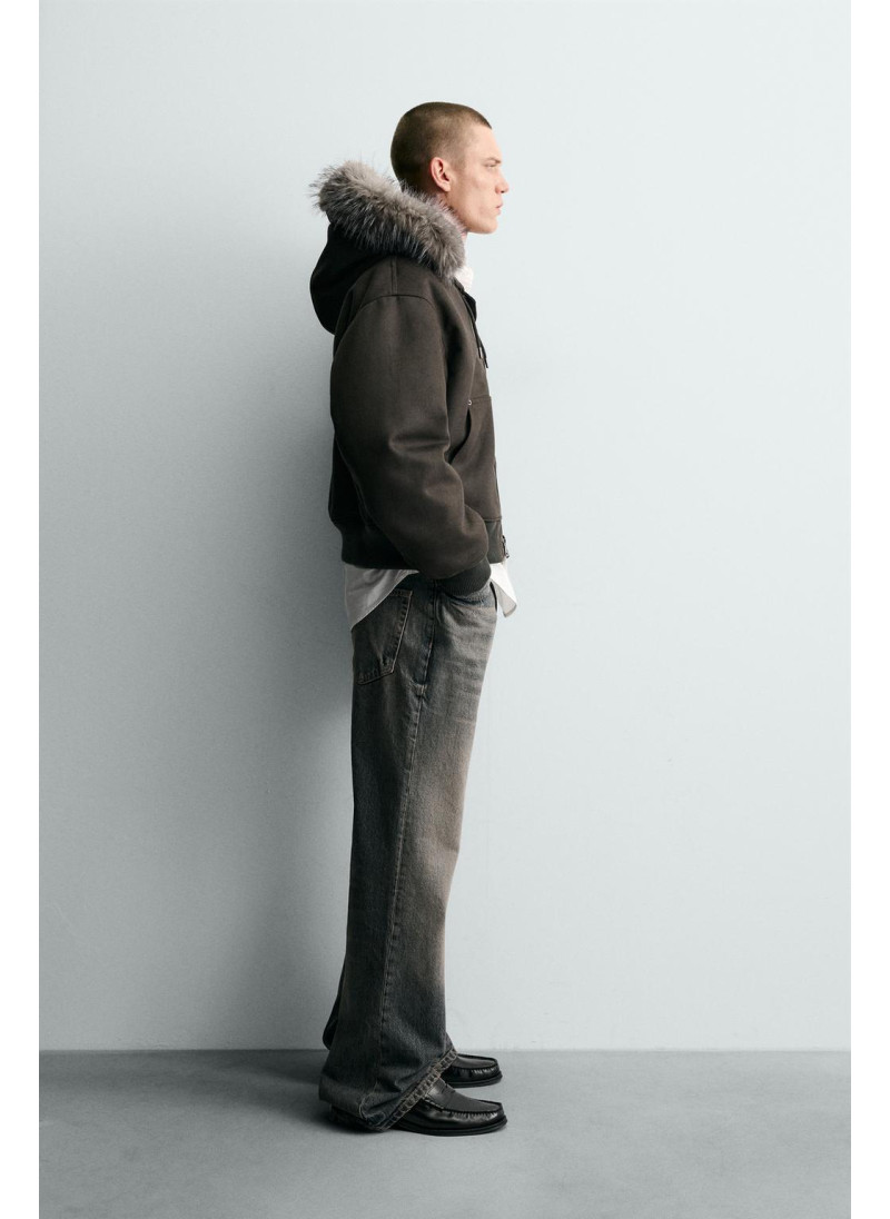 СТЕГАНАЯ КУРТКА С ЭФФЕКТОМ ЗАМШИ СТЕГАНАЯ КУРТКА С ЭФФЕКТОМ ЗАМШИ