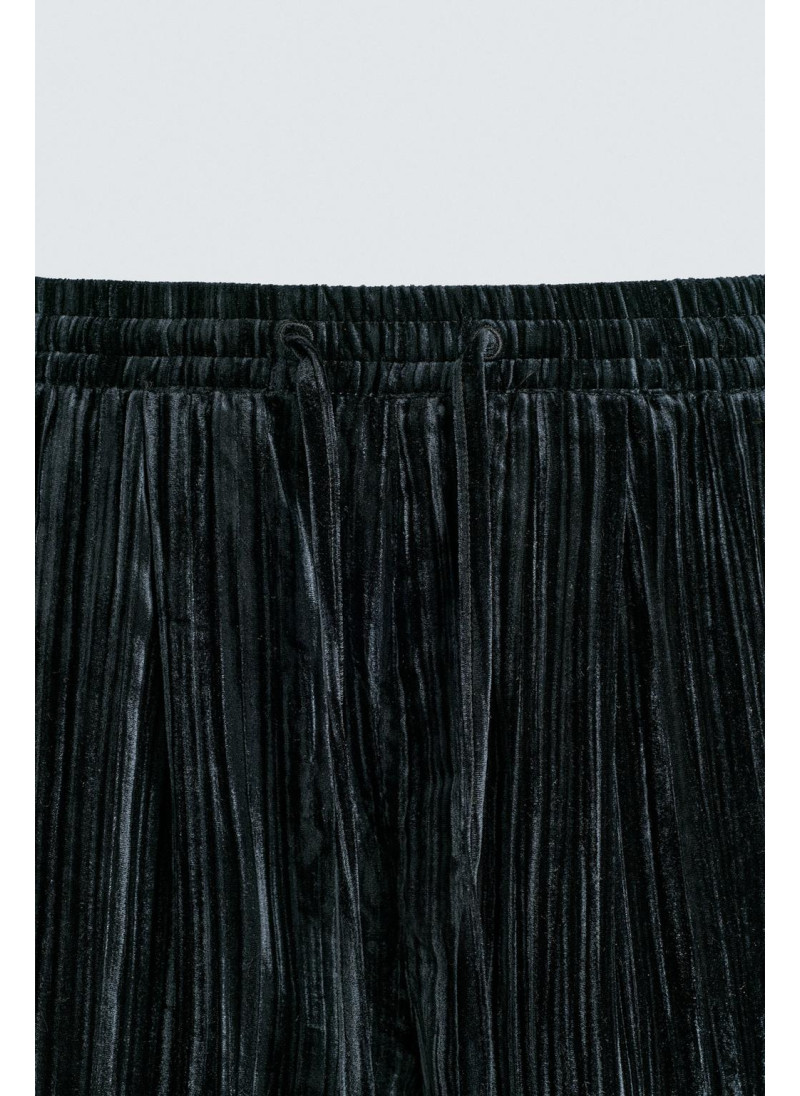 Брюки из вельвета с защипами Брюки из вельвета с защипами