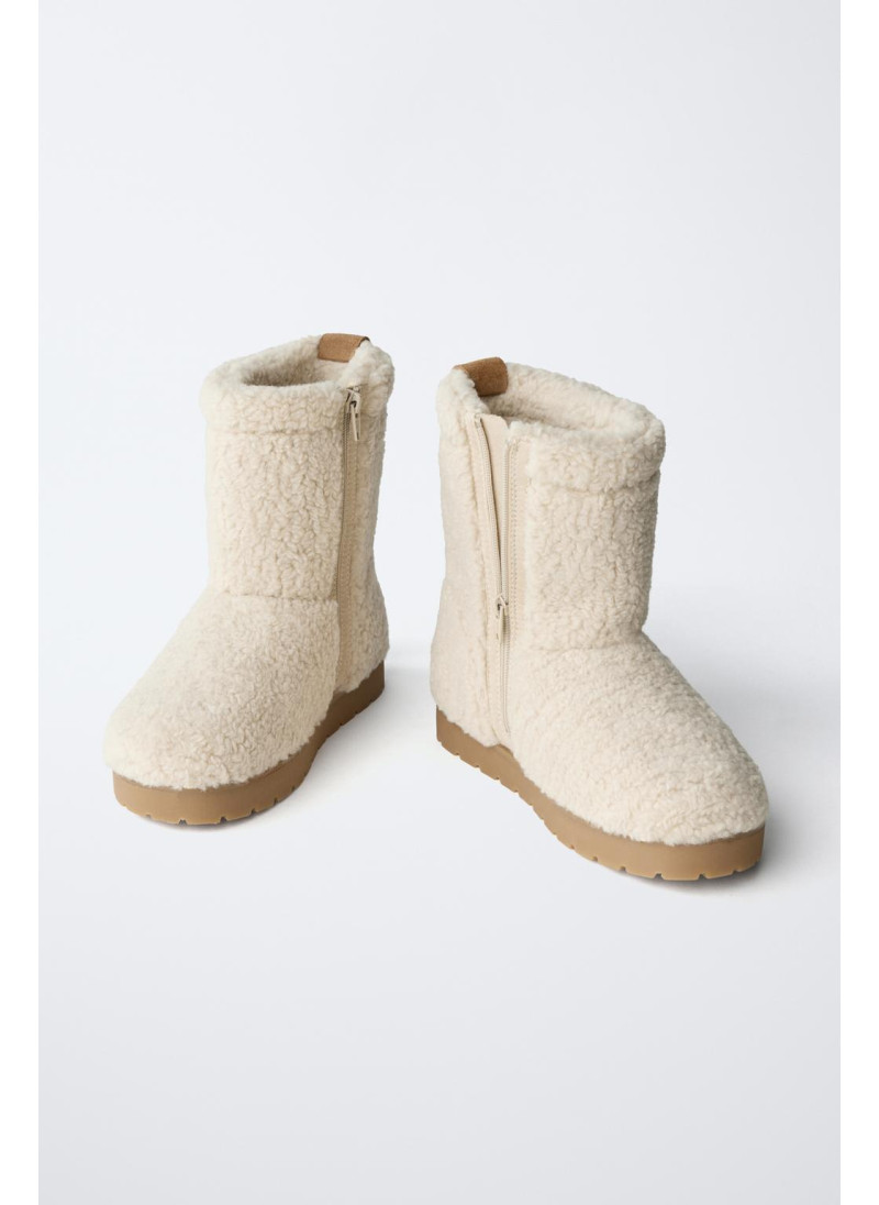 БОТИНКИ ИЗ ИСКУССТВЕННОЙ ОВЧИНЫ БОТИНКИ ИЗ ИСКУССТВЕННОЙ ОВЧИНЫ