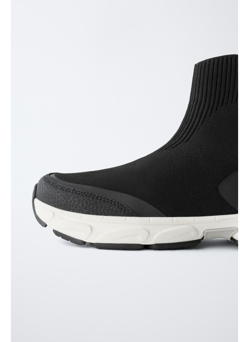 ВЫСОКИЕ КРОССОВКИ-НОСКИ ВЫСОКИЕ КРОССОВКИ-НОСКИ