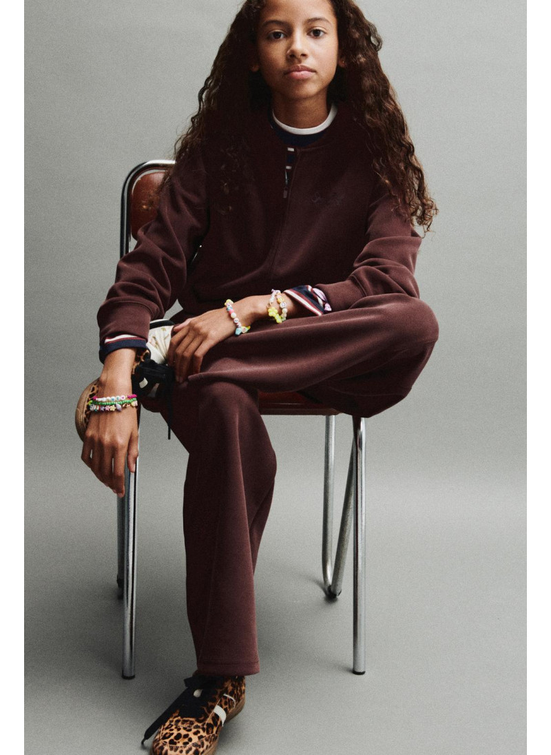 Спортивные широкие брюки Спортивные широкие брюки