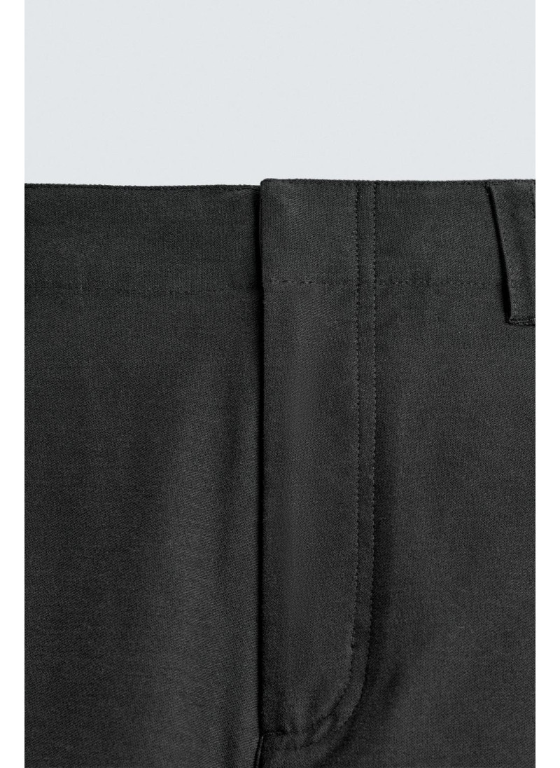 Брюки свободного кроя balloon fit Брюки свободного кроя balloon fit