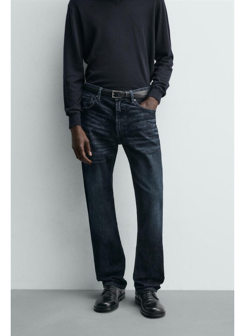 Джинсы с притиркой прямого кроя Джинсы с притиркой прямого кроя