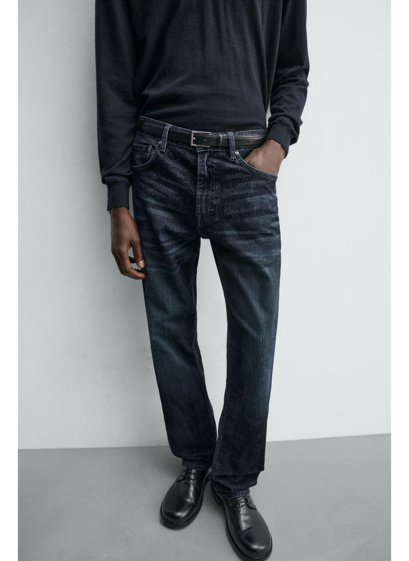 Джинсы с притиркой прямого кроя Джинсы с притиркой прямого кроя