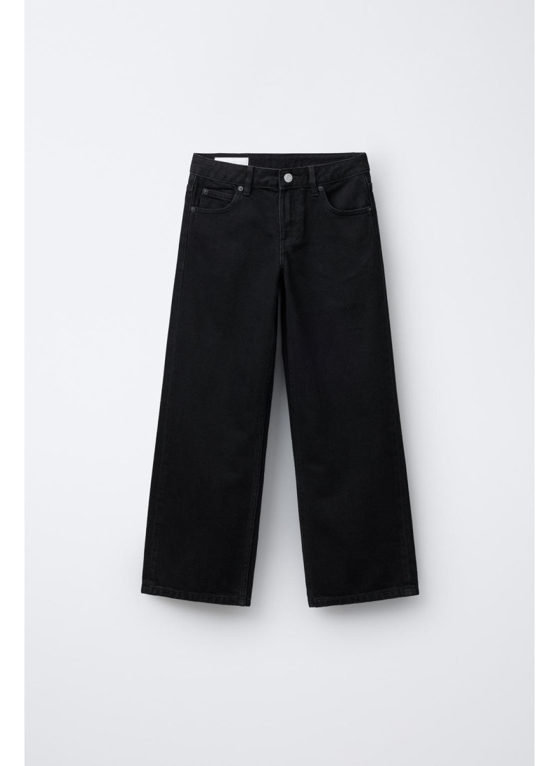 Джинсы прямого кроя с звездными заклепками Джинсы прямого кроя с звездными заклепками