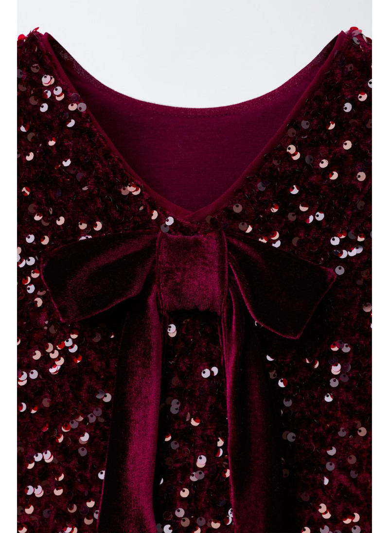 Платье с пайетками и бархатным бантом Платье с пайетками и бархатным бантом