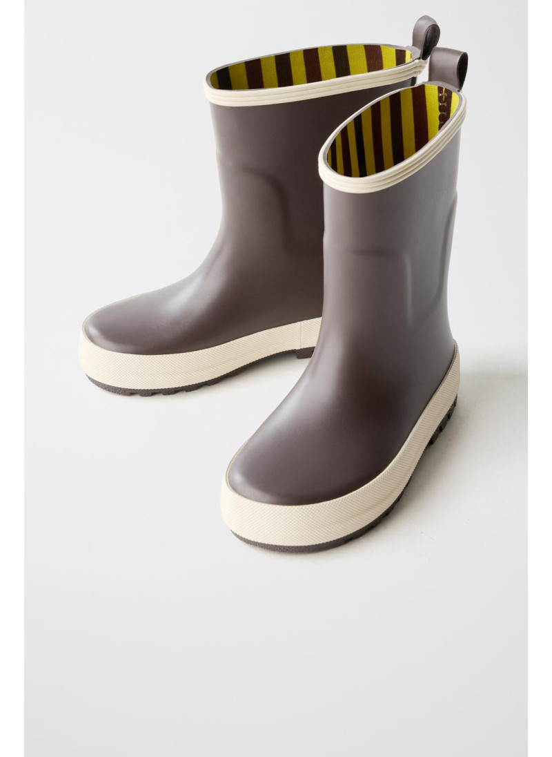 Особо комфортные резиновые сапоги в нескольких цветах zara Особо комфортные резиновые сапоги в нескольких цветах zara