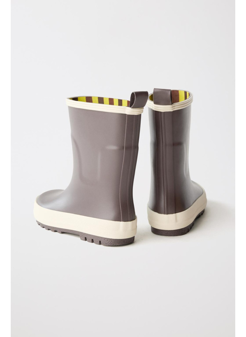 Особо комфортные резиновые сапоги в нескольких цветах zara Особо комфортные резиновые сапоги в нескольких цветах zara