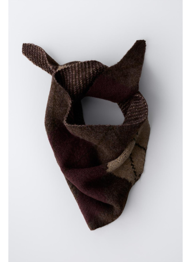 Шарф с аргайловым узором Шарф с аргайловым узором