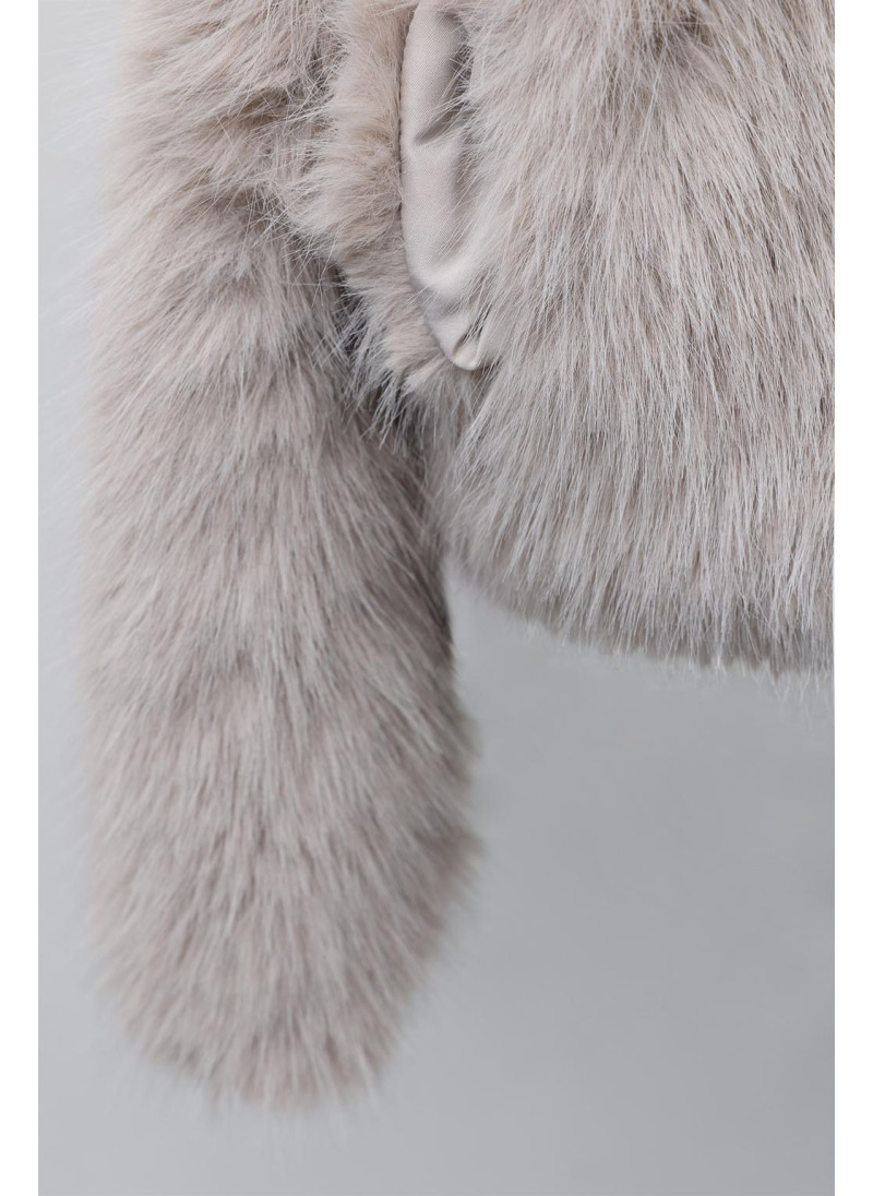 КОРОТКАЯ КУРТКА ИЗ ИСКУССТВЕННОГО МЕХА КОРОТКАЯ КУРТКА ИЗ ИСКУССТВЕННОГО МЕХА