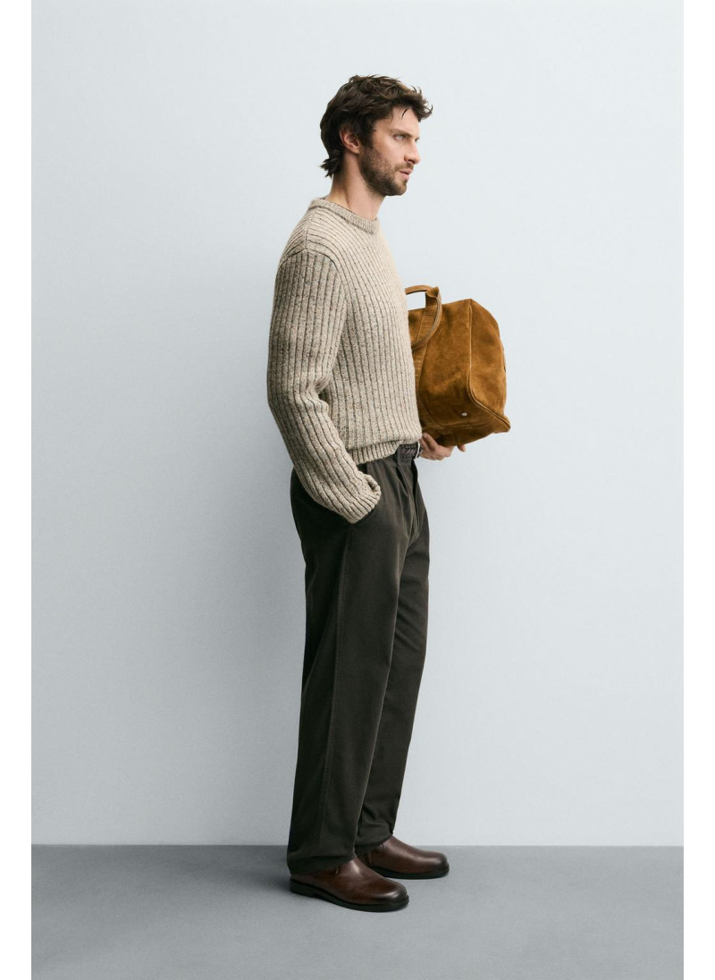 БРЮКИ REGULAR FIT СО СКЛАДКАМИ БРЮКИ REGULAR FIT СО СКЛАДКАМИ