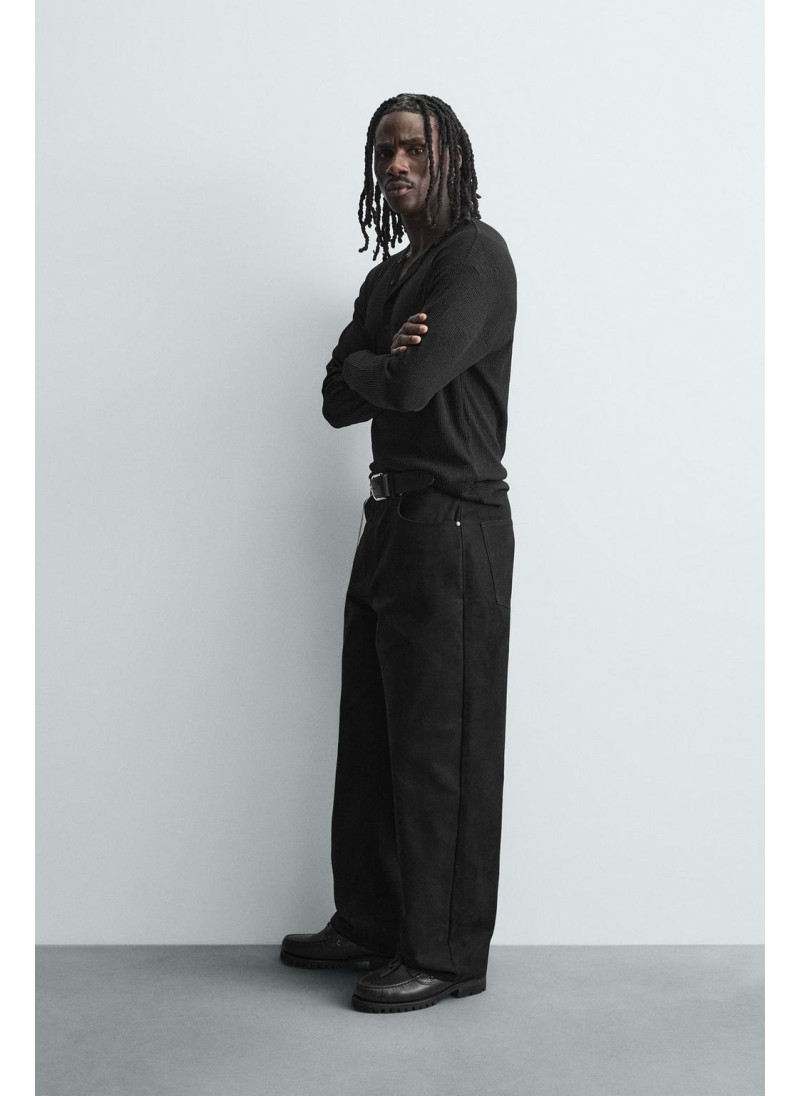 Джинсы baggy fit Джинсы baggy fit