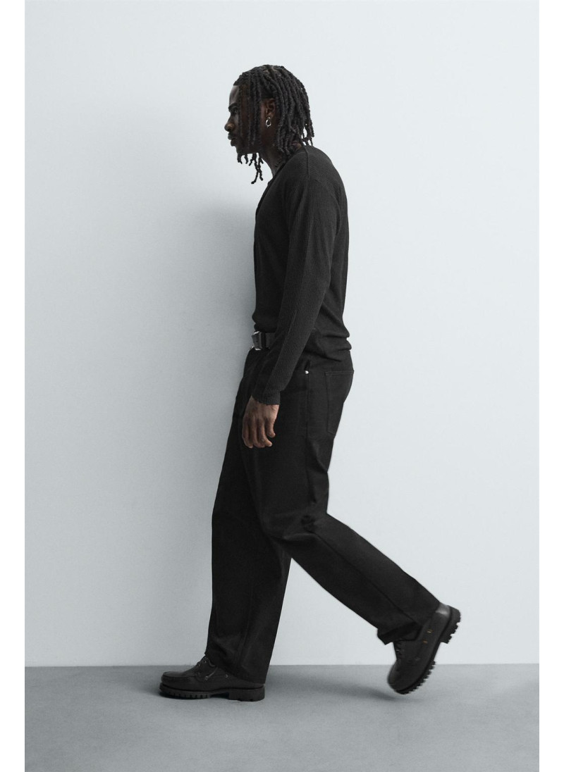 Джинсы baggy fit Джинсы baggy fit