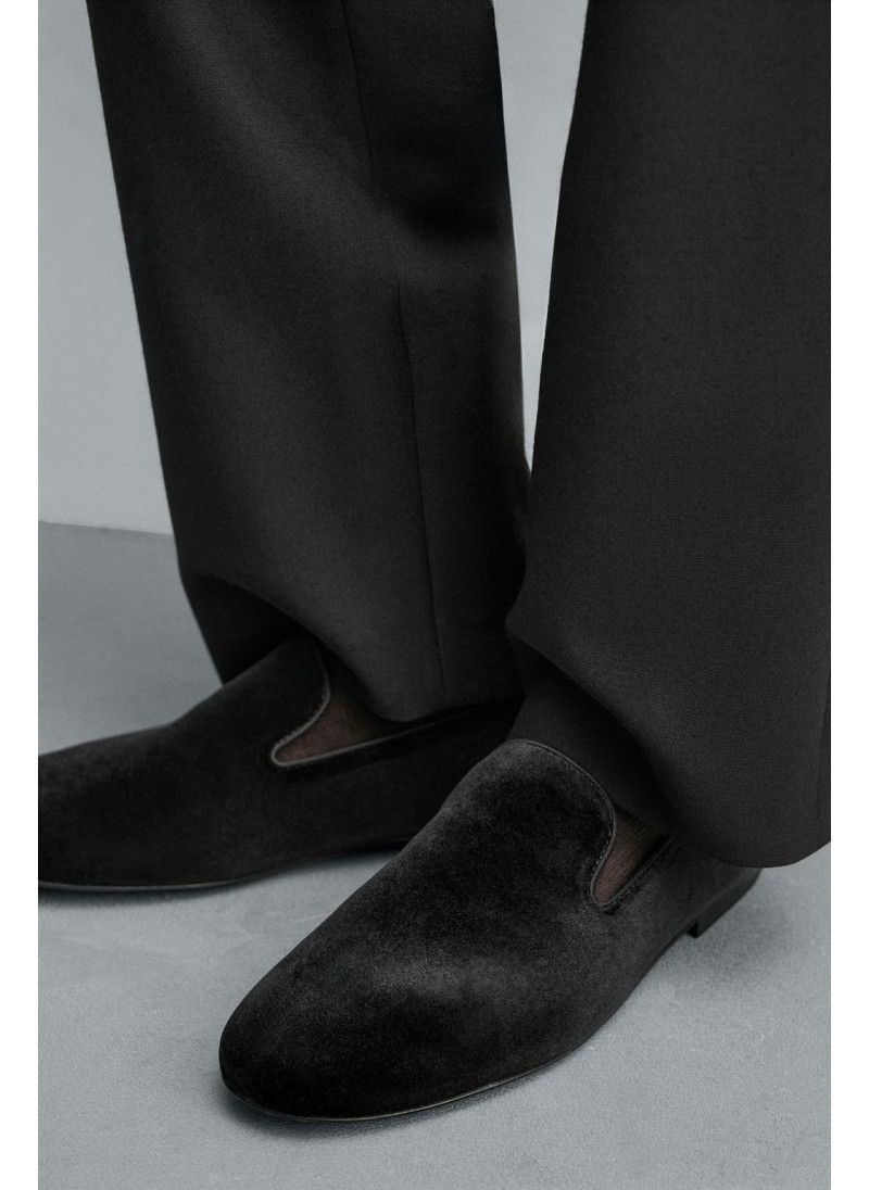 БАРХАТНЫЕ ЛОФЕРЫ БАРХАТНЫЕ ЛОФЕРЫ