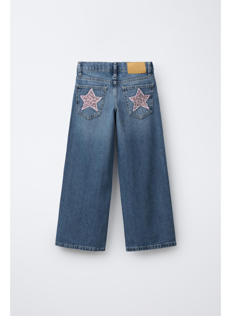 Джинсы с широкими штанинами и нашивкой с животным принтом Джинсы с широкими штанинами и нашивкой с животным принтом