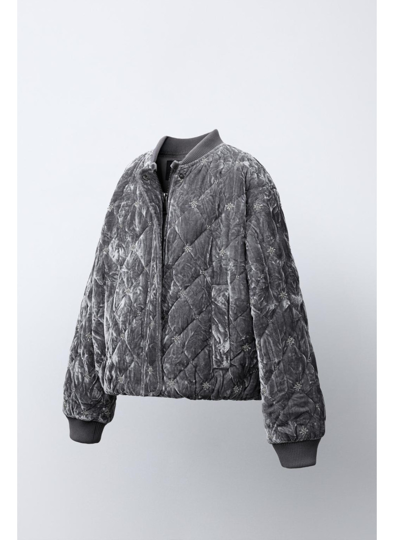 Украшенная бархатная бомбер-куртка Украшенная бархатная бомбер-куртка