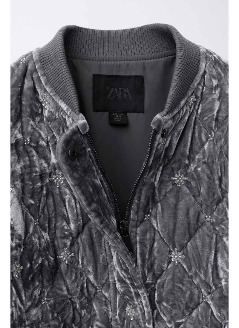 Украшенная бархатная бомбер-куртка Украшенная бархатная бомбер-куртка