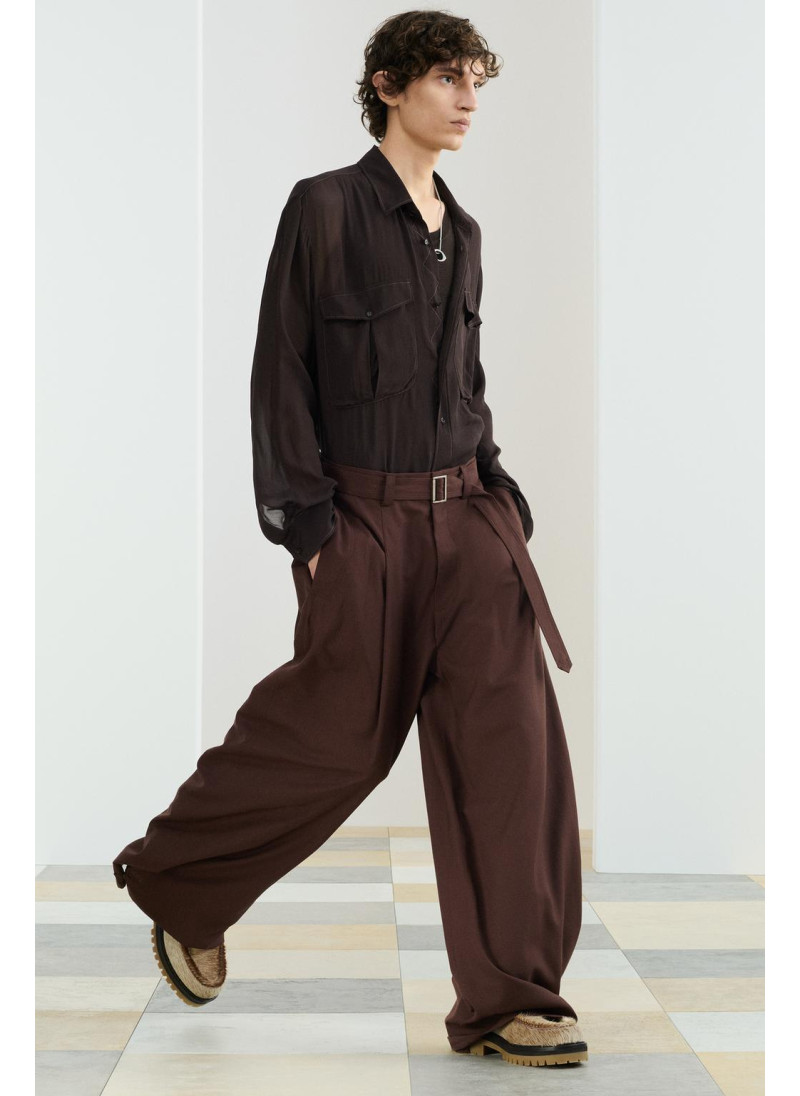 Широкие брюки из шерсти и вискозы Широкие брюки из шерсти и вискозы