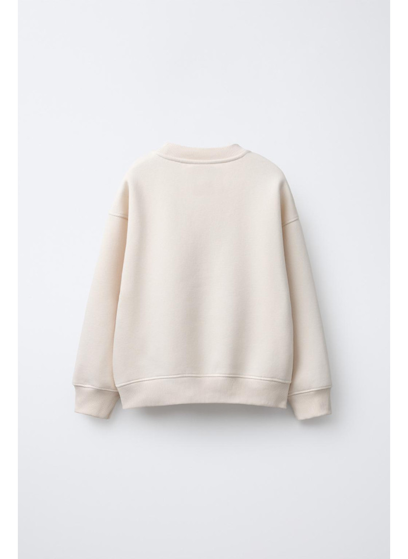 Свитшот с кристаллами и надписью Свитшот с кристаллами и надписью