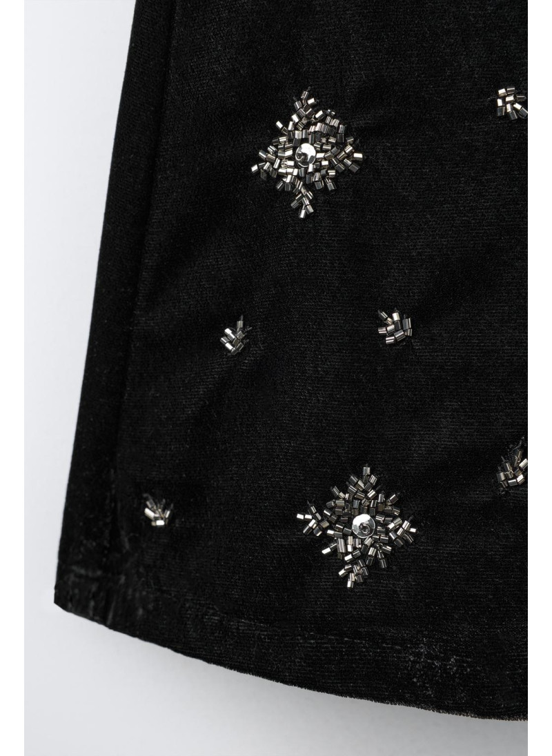 БАРХАТНЫЕ ШОРТЫ-БЕРМУДЫ С БУСИНАМИ БАРХАТНЫЕ ШОРТЫ-БЕРМУДЫ С БУСИНАМИ