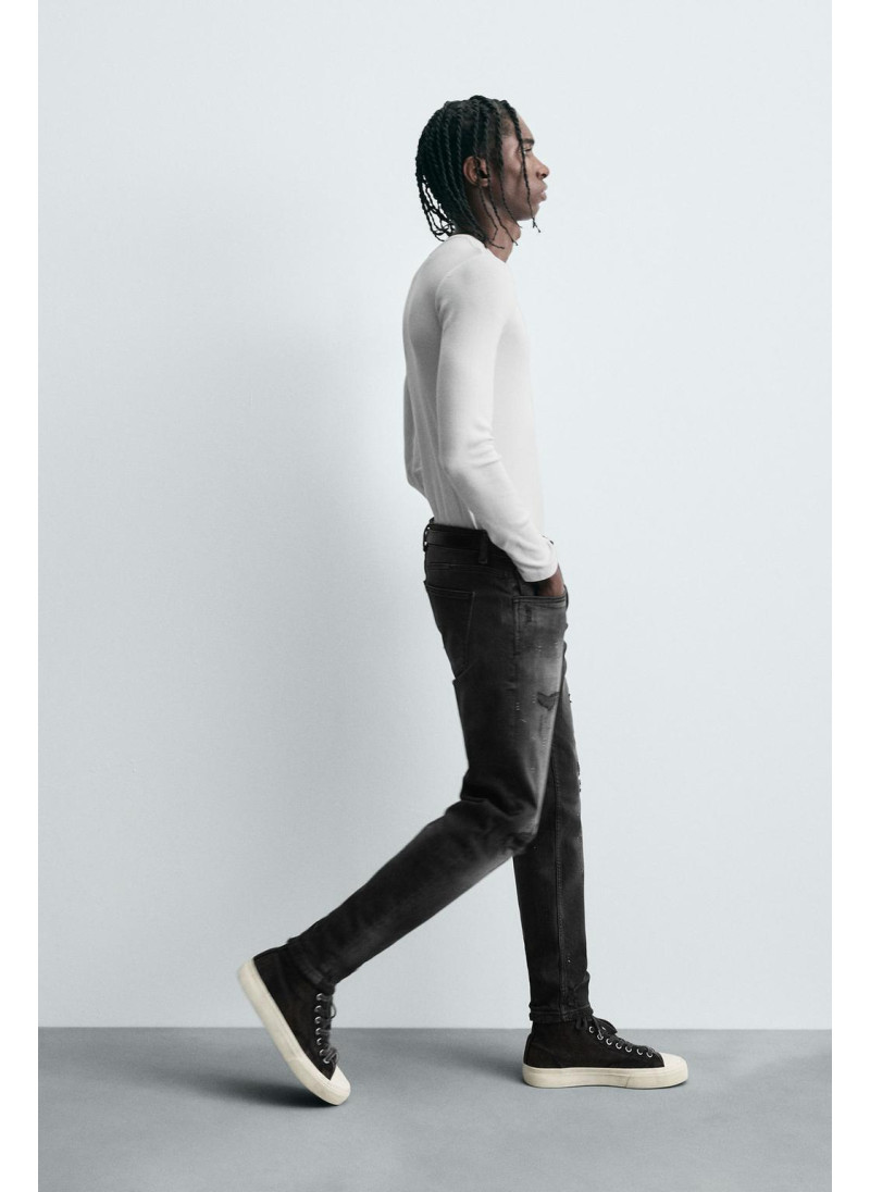 ДЖИНСЫ SKINNY FIT С ДЫРАМИ ДЖИНСЫ SKINNY FIT С ДЫРАМИ