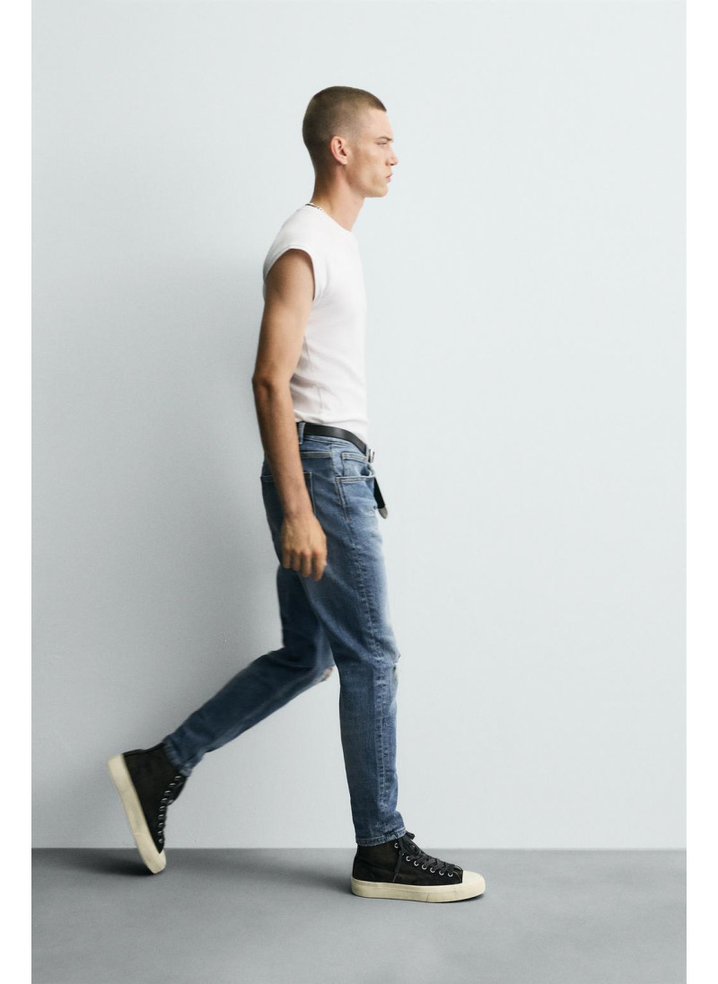 ДЖИНСЫ SKINNY FIT С ДЫРАМИ ДЖИНСЫ SKINNY FIT С ДЫРАМИ