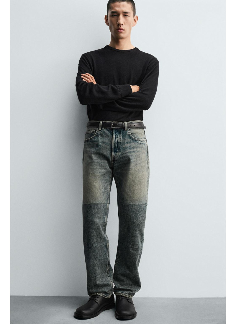 ДЖИНСЫ STRAIGHT FIT СО ШВАМИ ДЖИНСЫ STRAIGHT FIT СО ШВАМИ