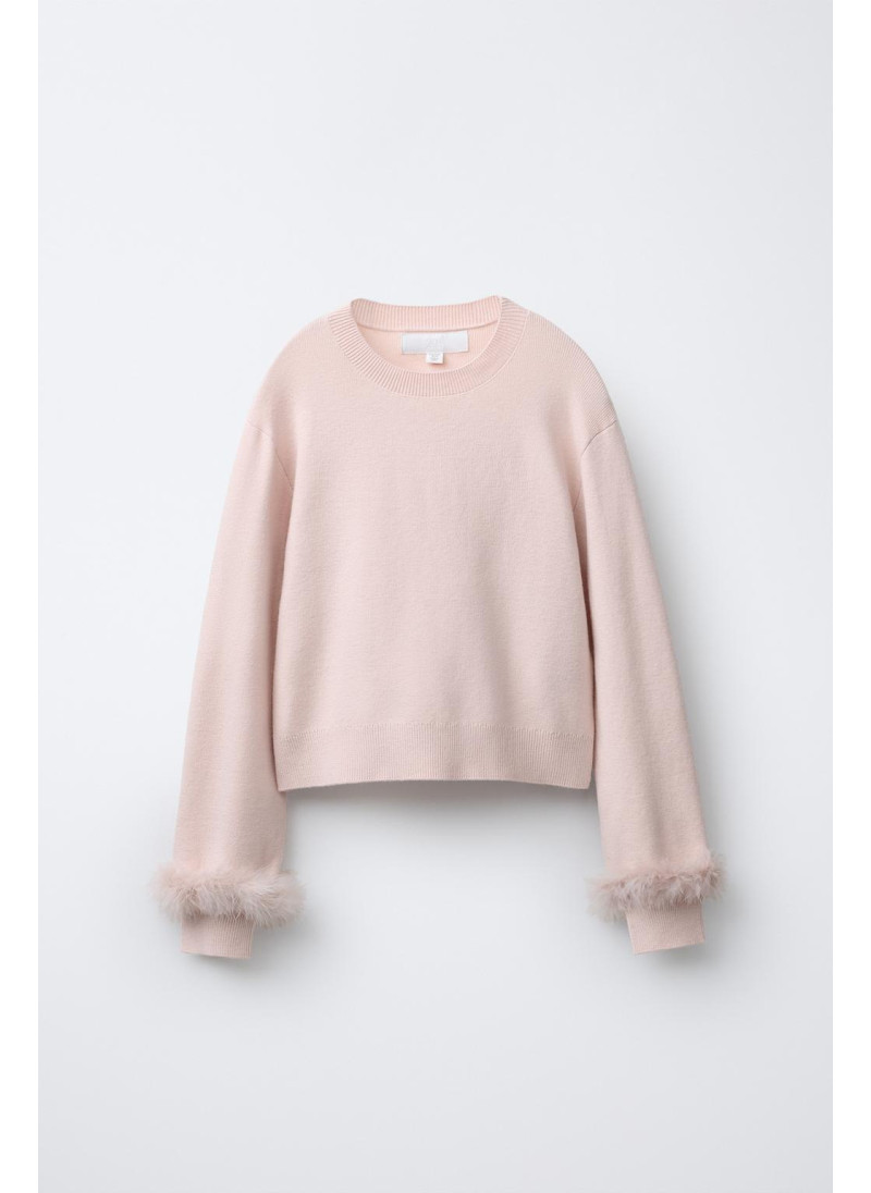 Пуловер из вязаного полотна с перьями Пуловер из вязаного полотна с перьями