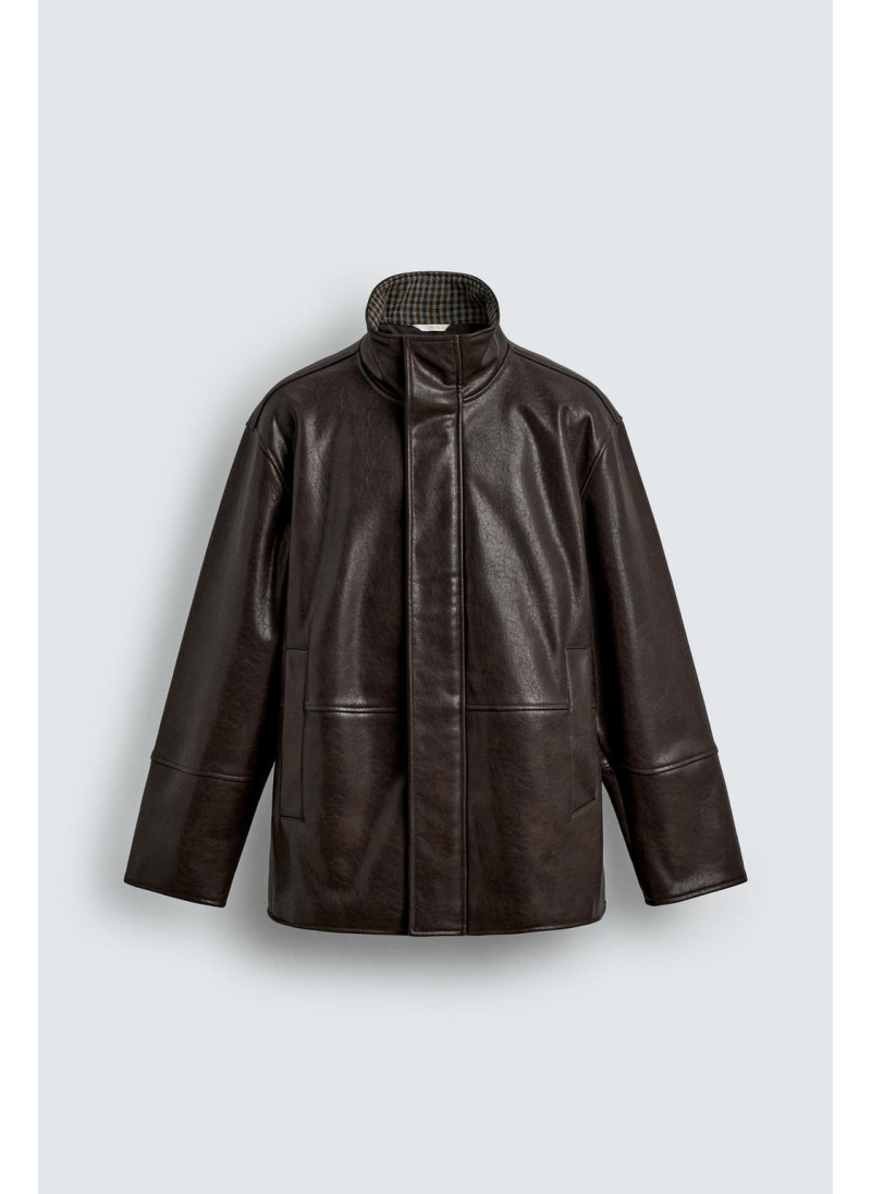 Куртка с контрастной отделкой под кожу Куртка с контрастной отделкой под кожу