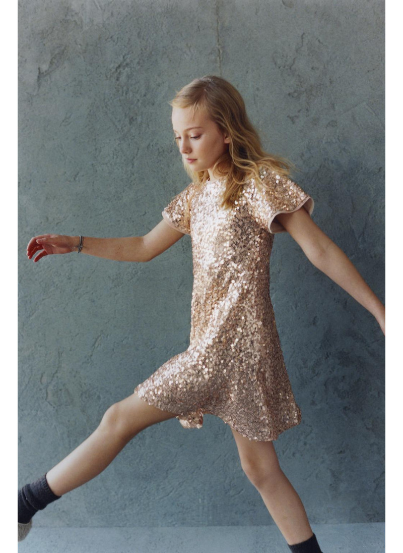 ПЛАТЬЕ С ПАЙЕТКАМИ