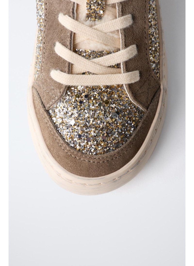 КРОССОВКИ БЛЕСТЯЩИЕ ИЗ ИСКУССТВЕННОЙ ОВЧИНЫ КРОССОВКИ БЛЕСТЯЩИЕ ИЗ ИСКУССТВЕННОЙ ОВЧИНЫ