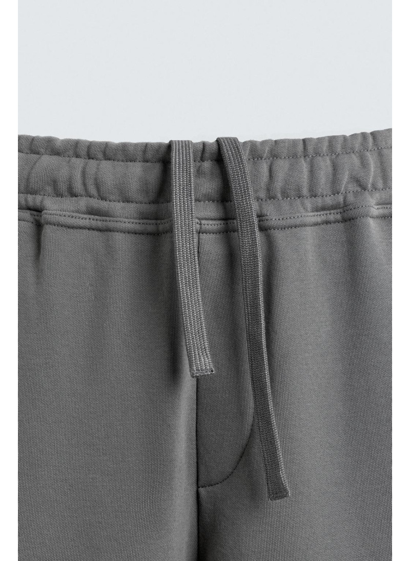 Джоггеры свободного кроя Джоггеры свободного кроя