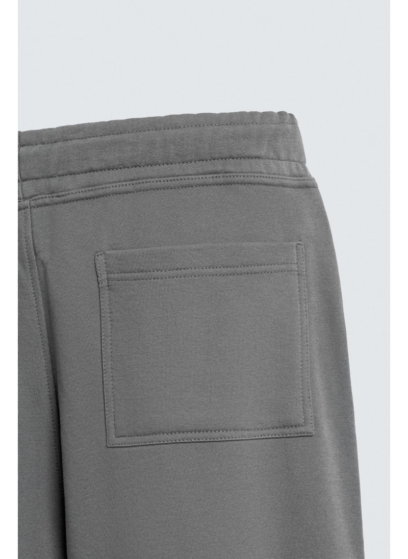 Джоггеры свободного кроя Джоггеры свободного кроя