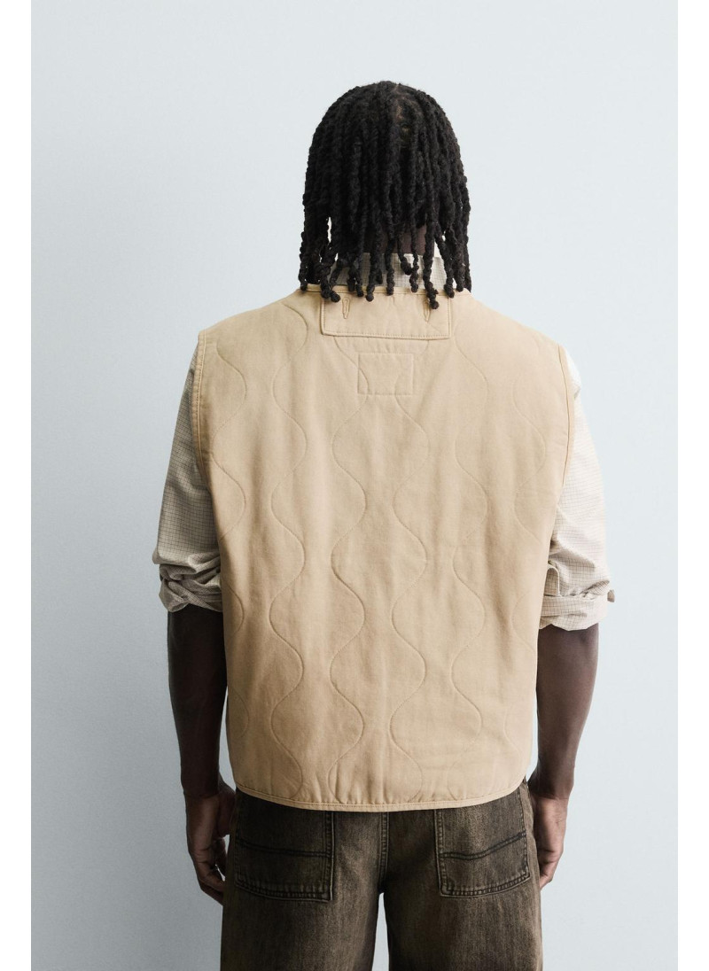 Жилет с вышитыми швами и обработкой под старину Жилет с вышитыми швами и обработкой под старину