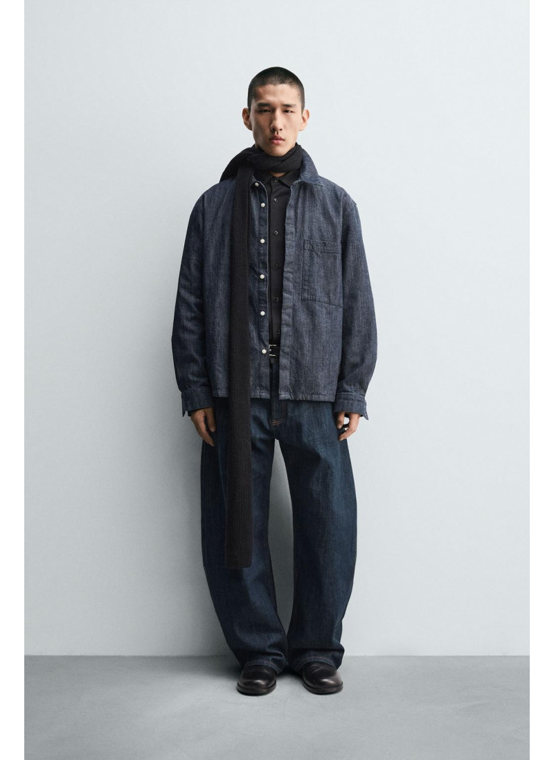 Рубашка из денима свободно�...