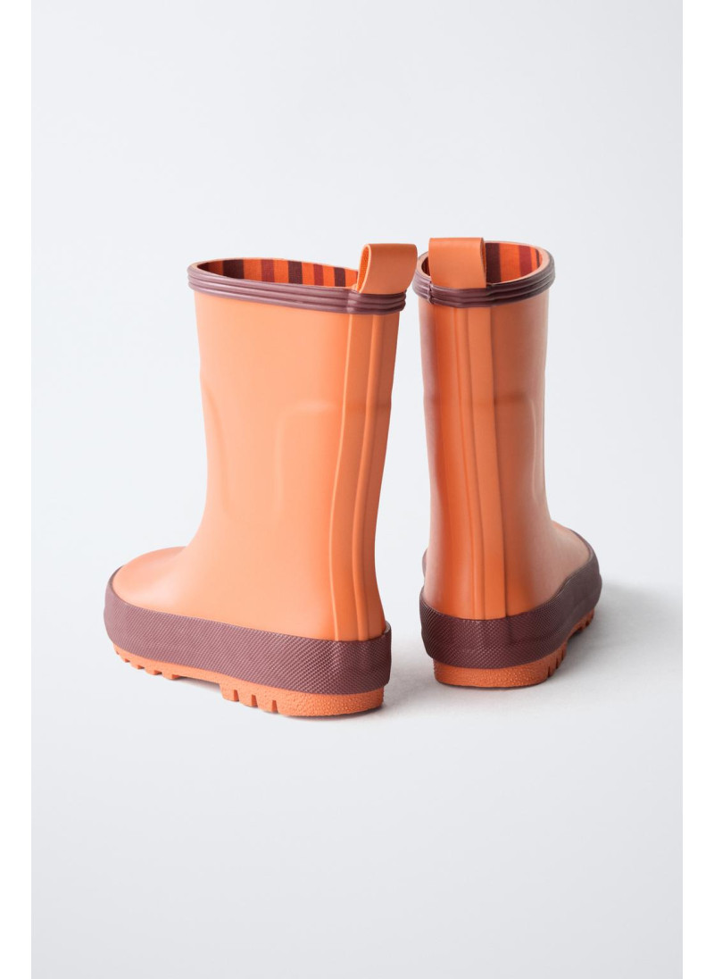 Резиновые сапоги в полоску Резиновые сапоги в полоску