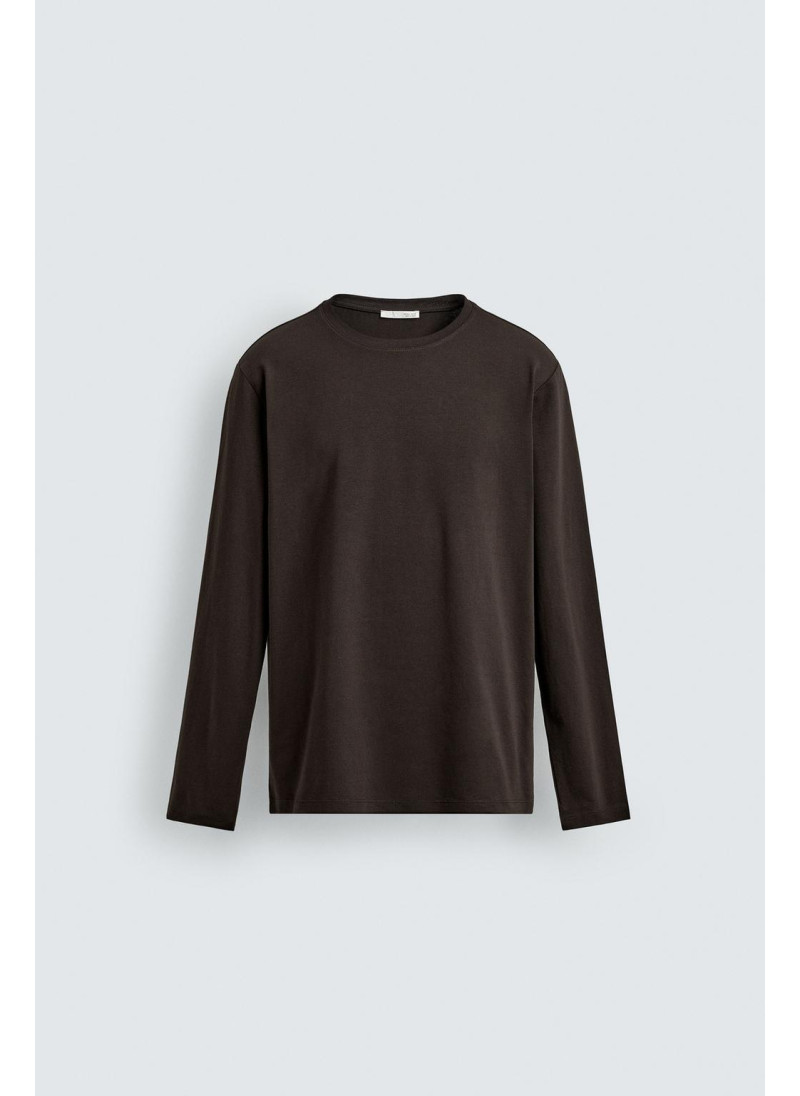 Базовая футболка с узким кроем Базовая футболка с узким кроем