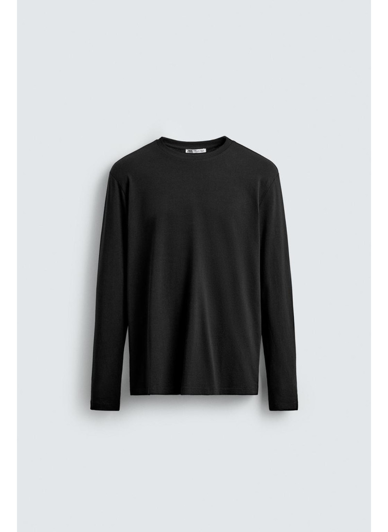 Базовая футболка с узким кроем Базовая футболка с узким кроем