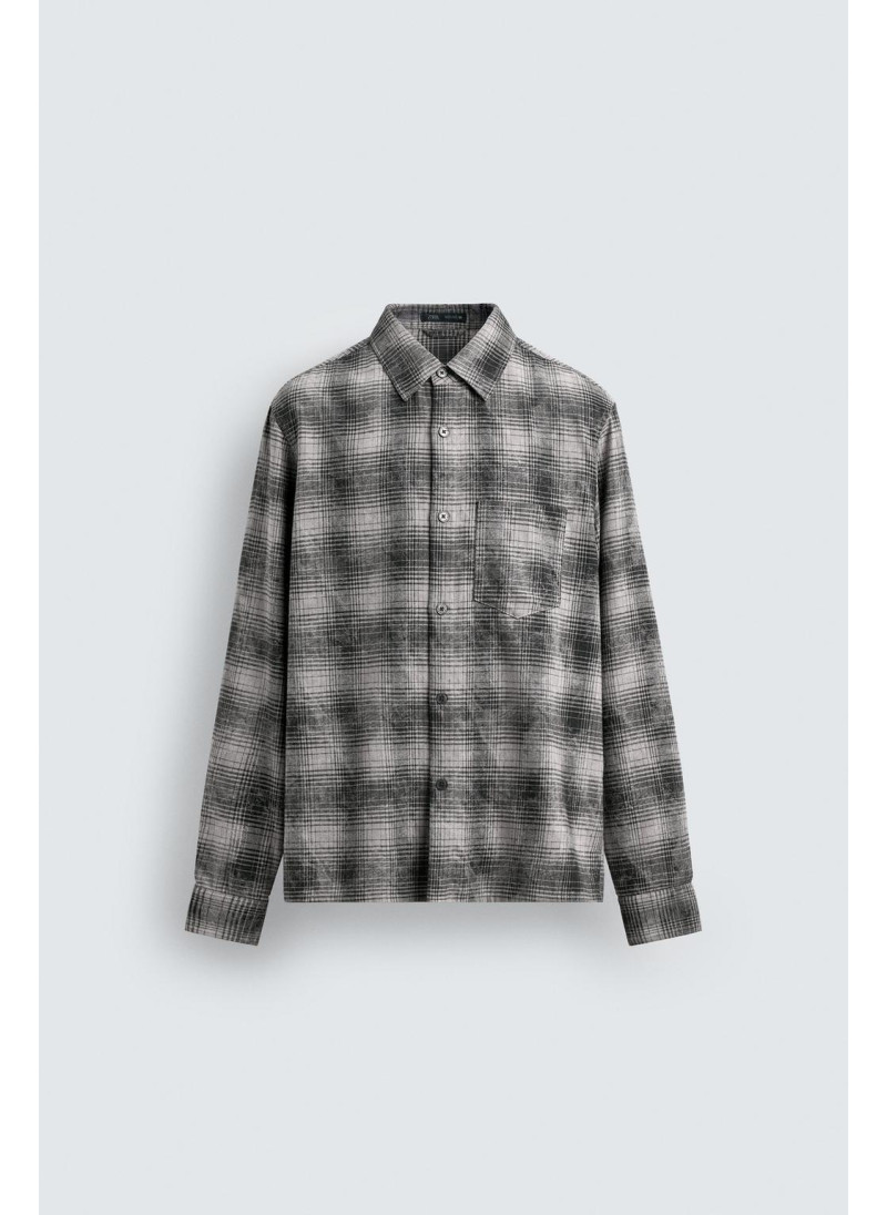 Рубашка в клетку свободного кроя Рубашка в клетку свободного кроя