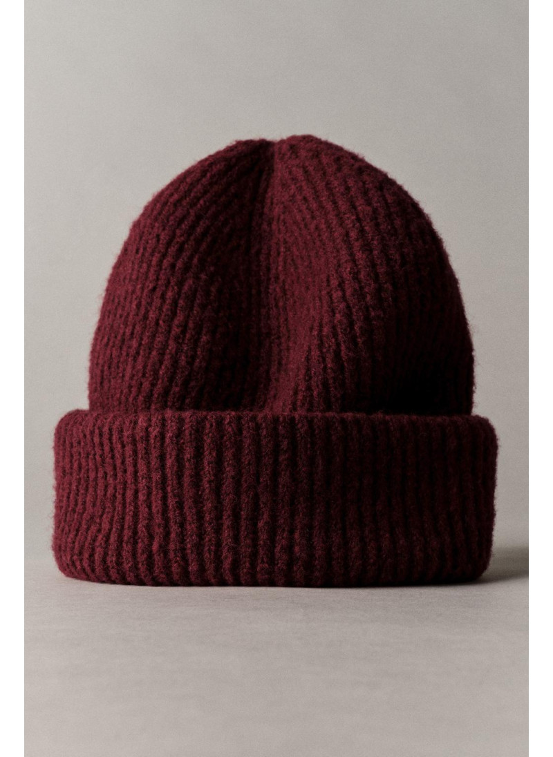 Шапка с отворотом из основн...