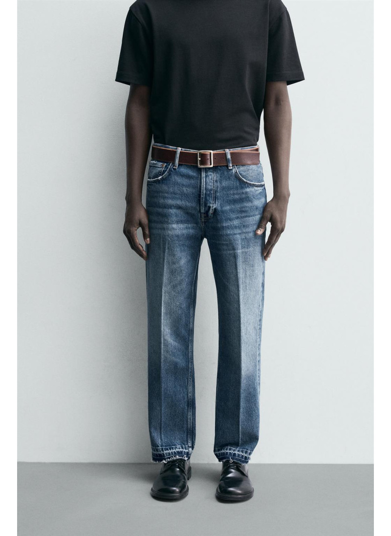 Джинсы прямого кроя Джинсы прямого кроя