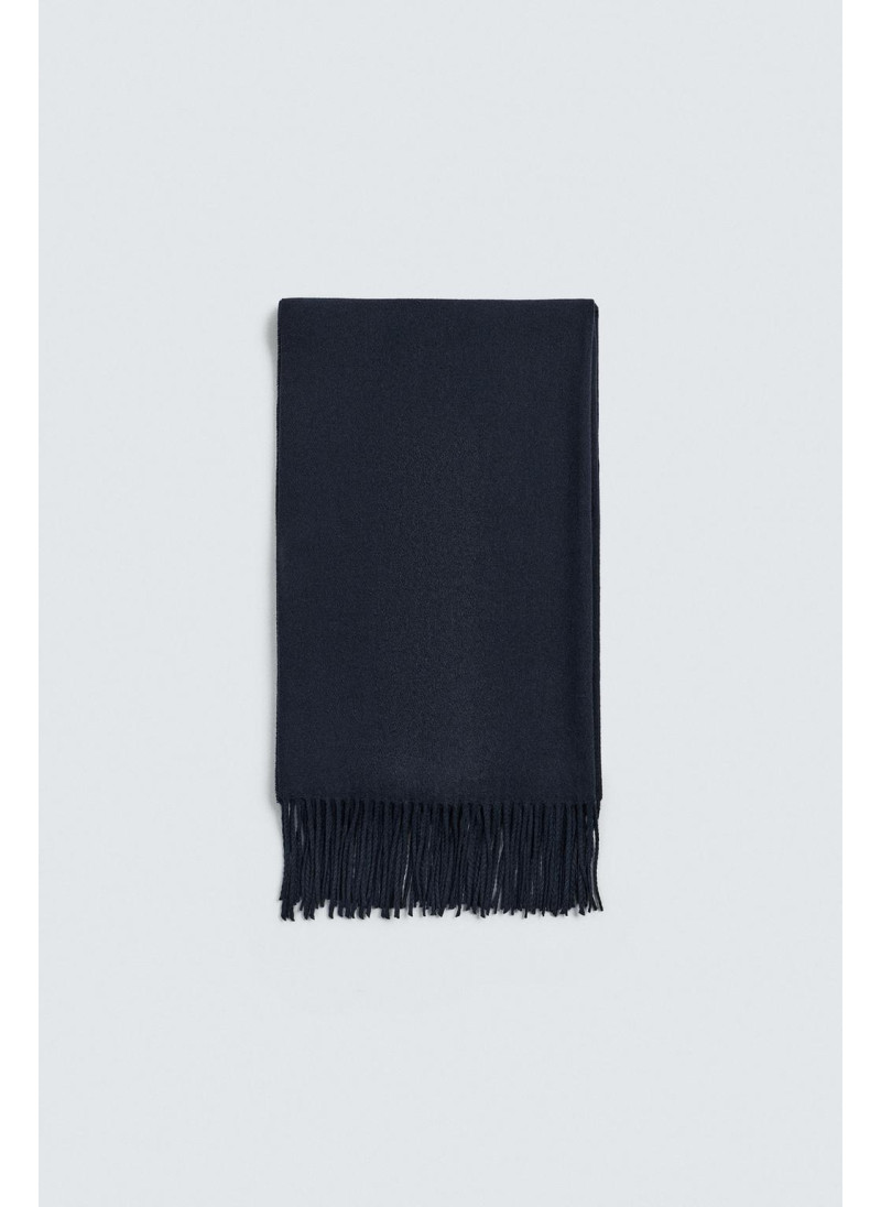 Шарф с бахромой Шарф с бахромой