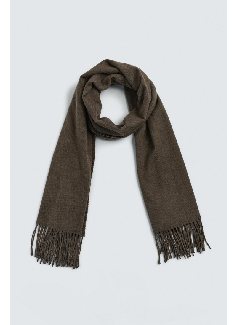 Шарф с бахромой Шарф с бахромой