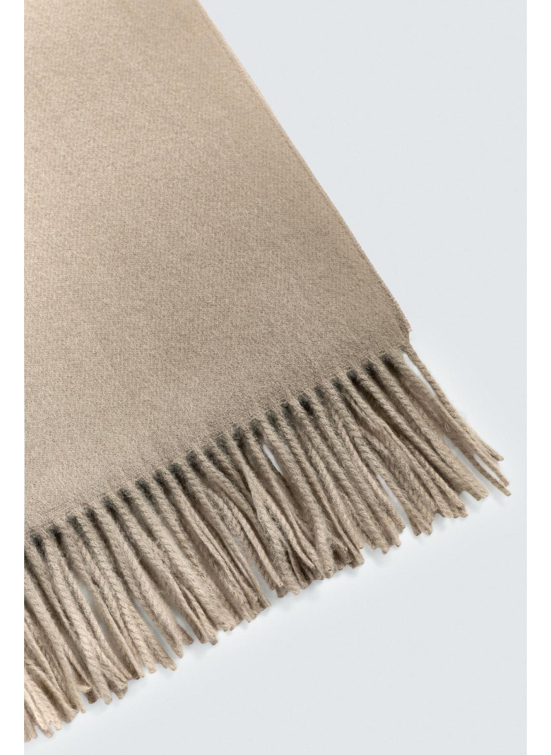 Шарф с бахромой Шарф с бахромой