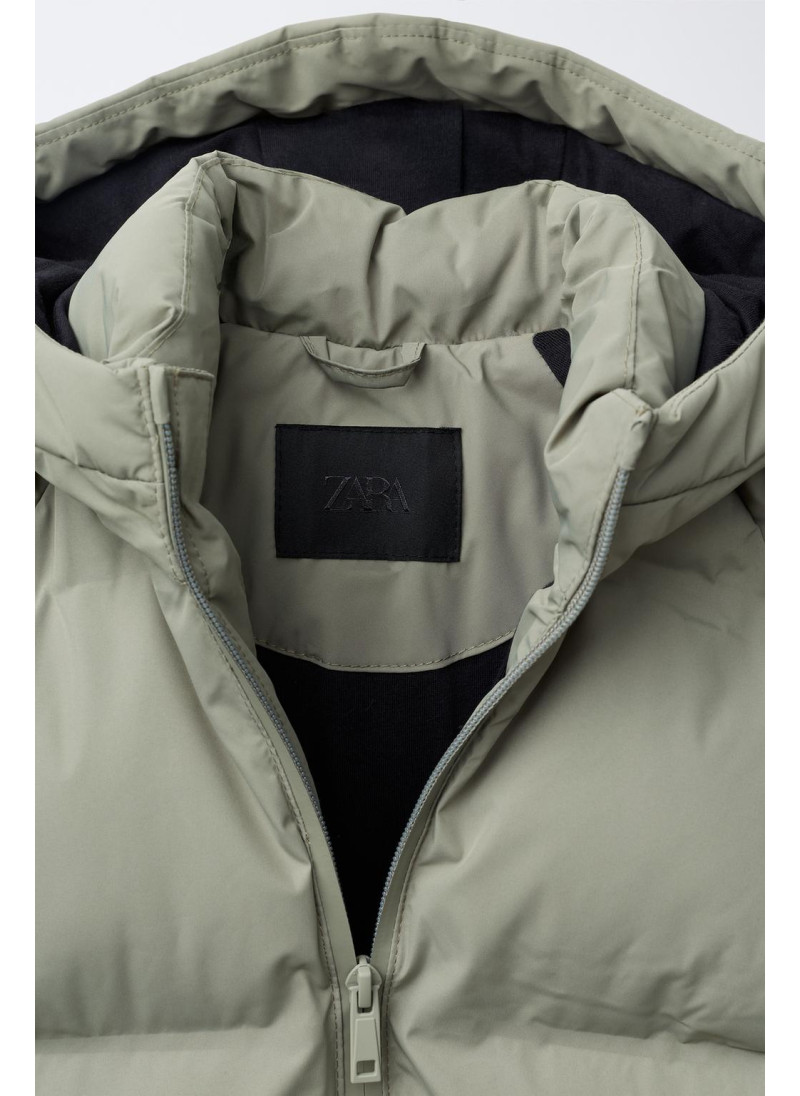 Пуховик с капюшоном, отталкивающий воду Пуховик с капюшоном, отталкивающий воду