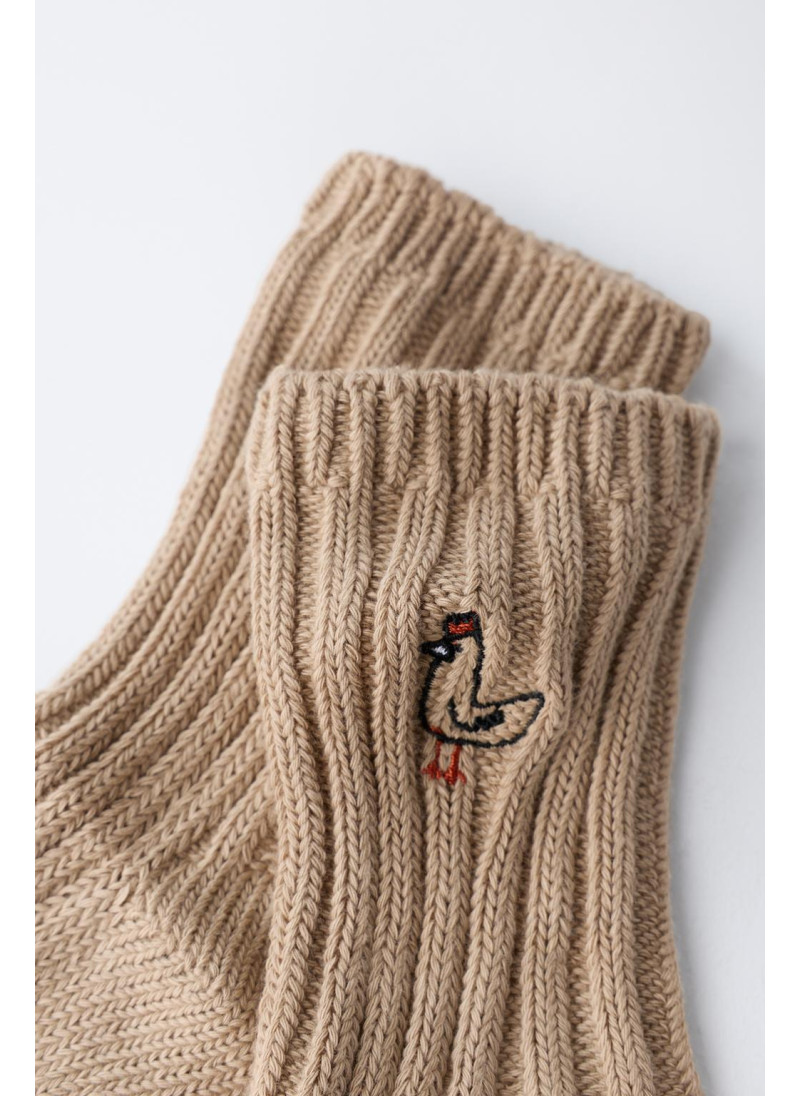 НОСКИ В РУБЧИК С ВЫШИВКОЙ НОСКИ В РУБЧИК С ВЫШИВКОЙ