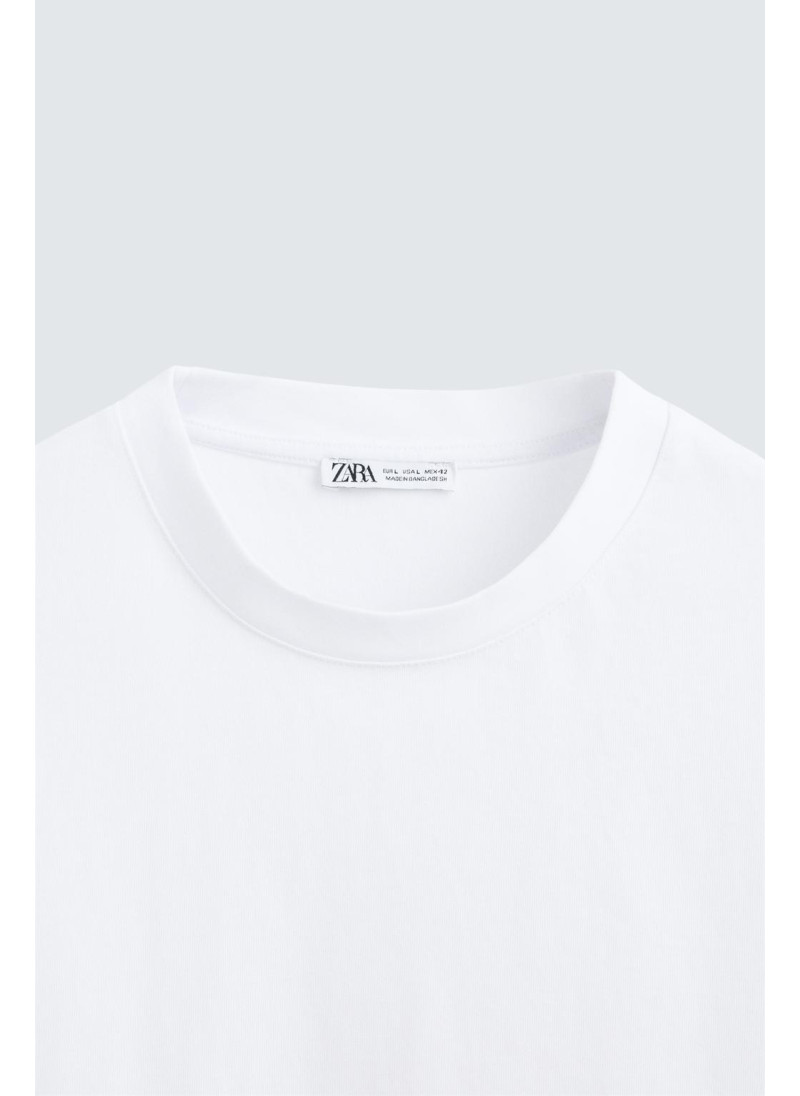 Футболка свободного кроя из плотного хлопка Футболка свободного кроя из плотного хлопка