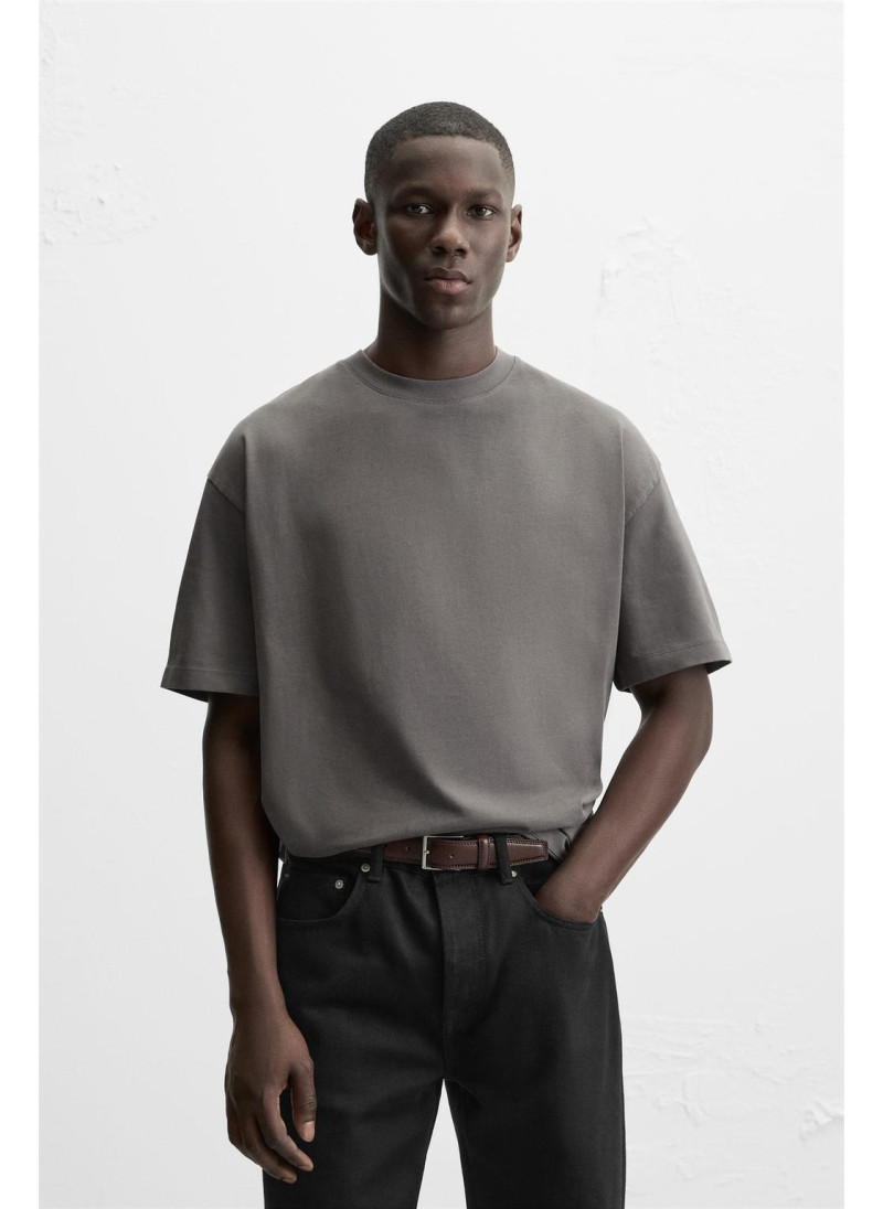 Футболка свободного кроя из плотного хлопка Футболка свободного кроя из плотного хлопка