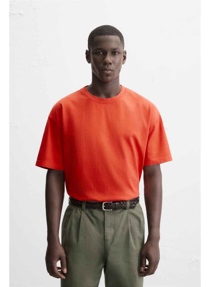 Футболка свободного кроя из плотного хлопка Футболка свободного кроя из плотного хлопка