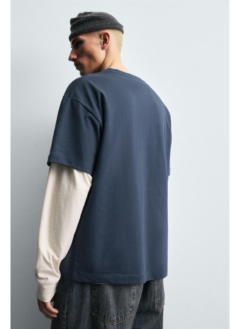 Футболка свободного кроя из плотного хлопка Футболка свободного кроя из плотного хлопка